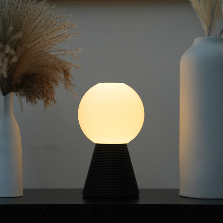 KUSA Table Lamp - Sleek table lamp designs - Luxury table lamps